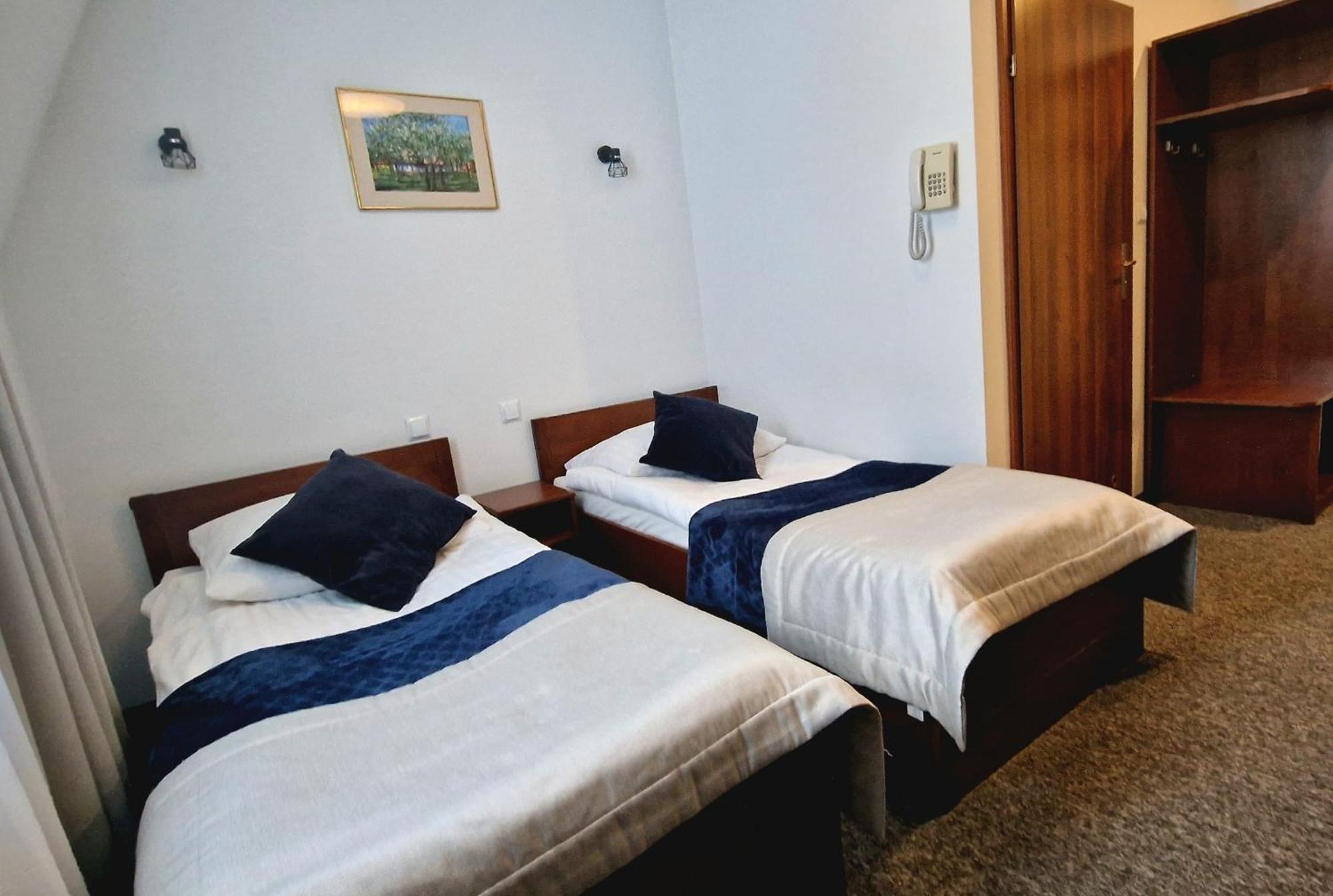 Hotel Palacowa Narol Экстерьер фото